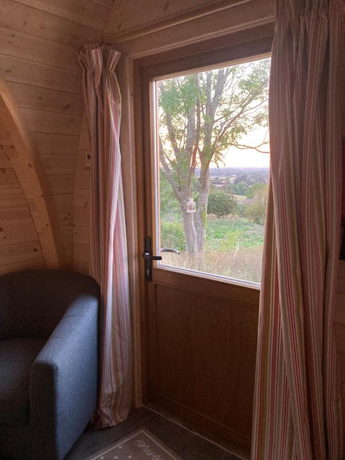 Leighton  Rabbit Glamping Pod School House Farm酒店 外观 照片